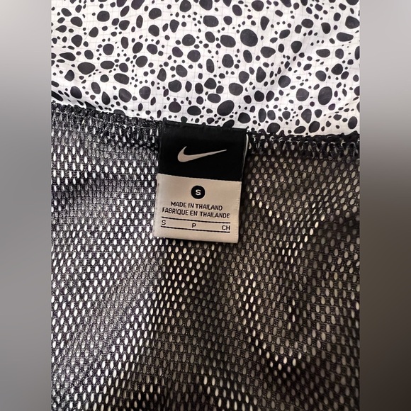 NIKE Women’s Mercurial Vapor safari print windbreaker size S. - Picture 9 of 14